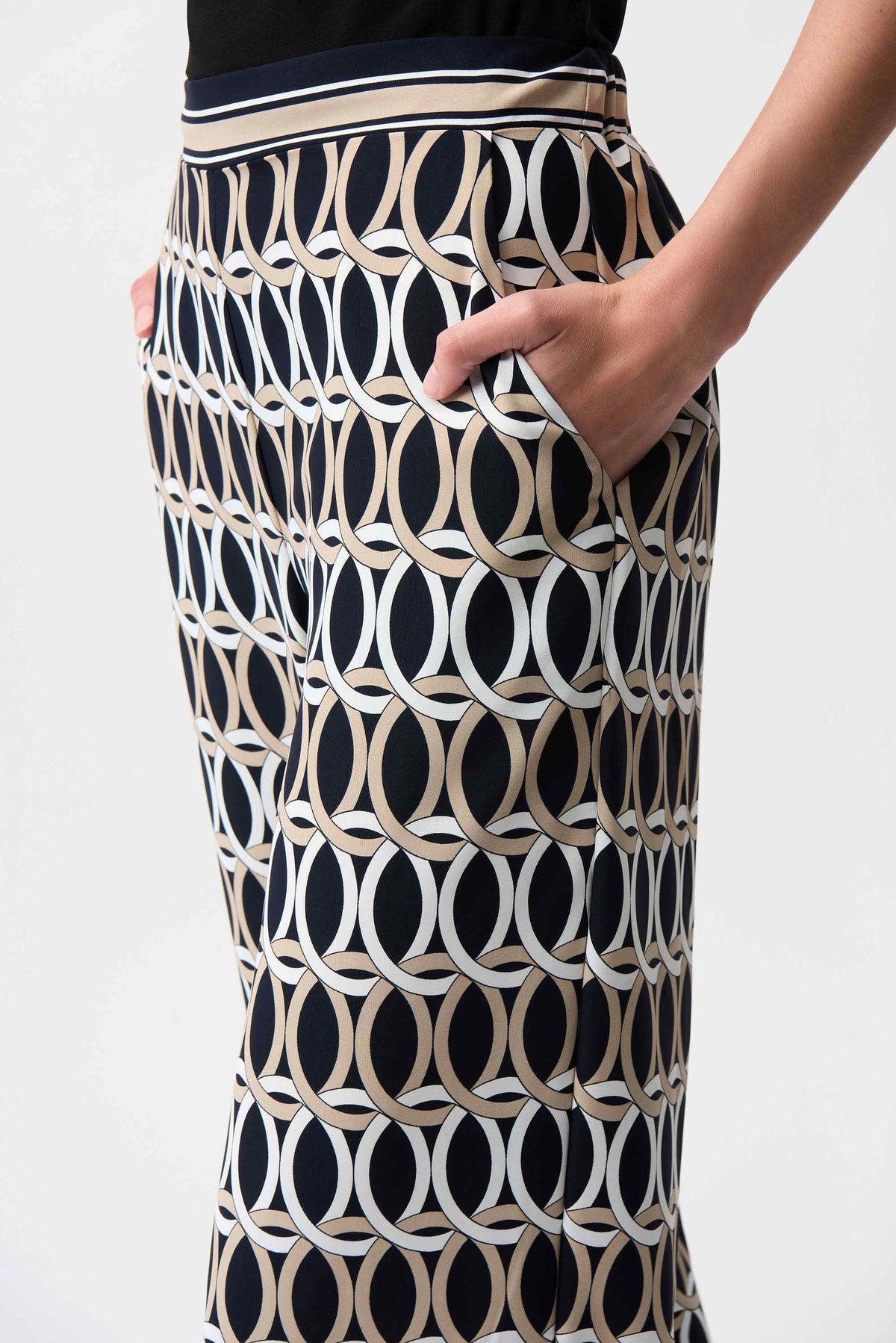Joseph Ribkoff Chain Border Print Pants - Style 261058