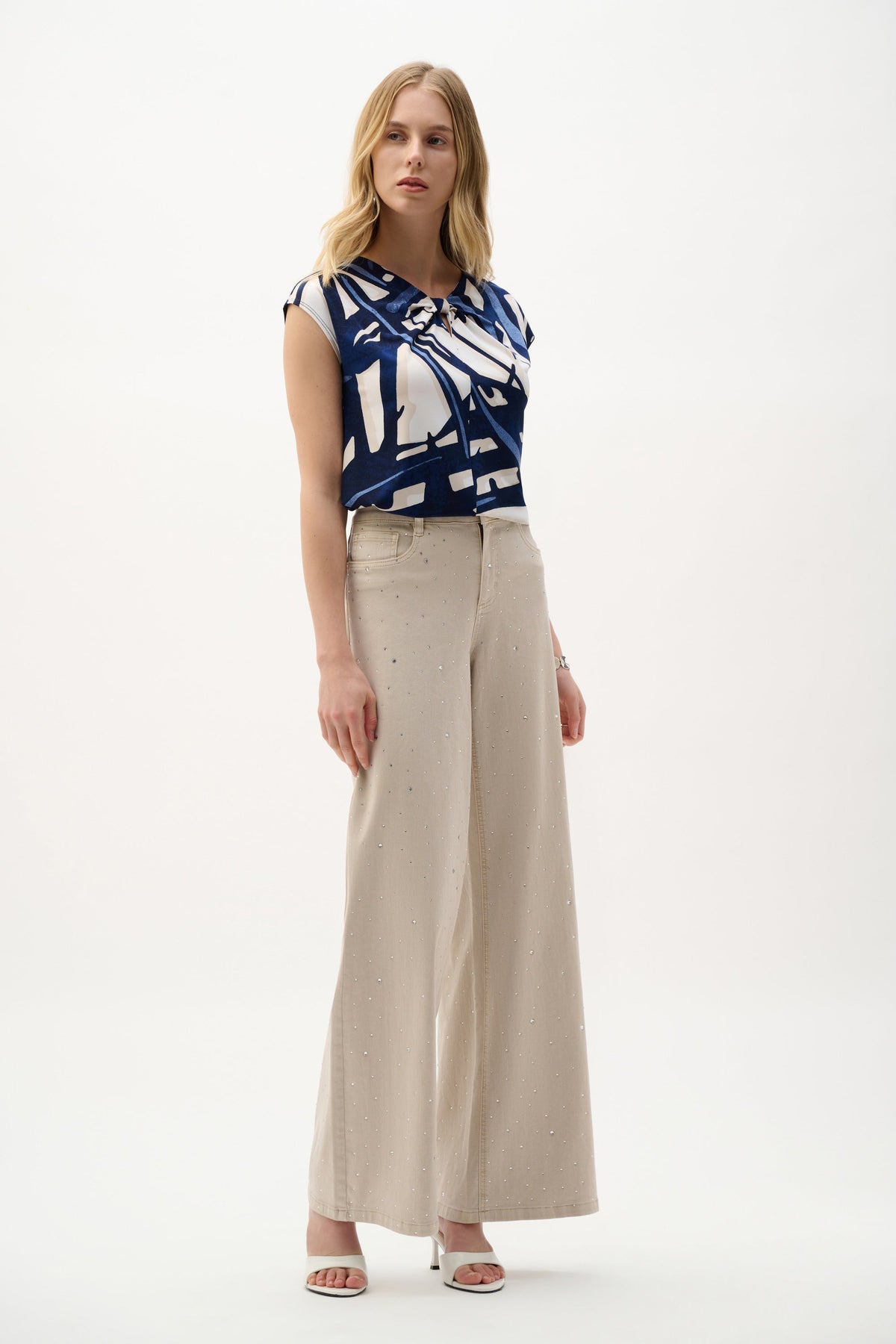 Joseph Ribkoff Abstract Keyhole Fitted Top - Style 262216