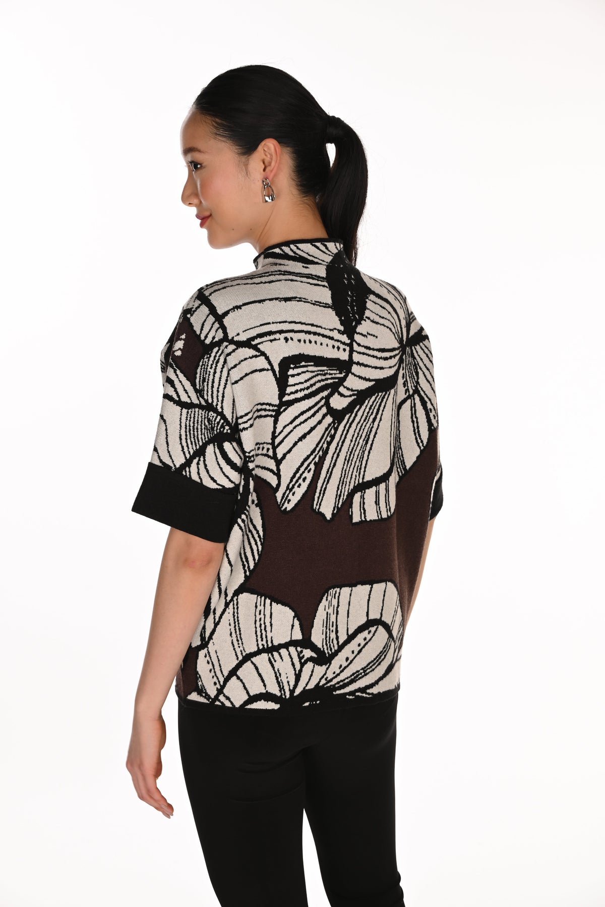 Frank Lyman Mock Neck Elbow Sleeve Print Top - Style 263773