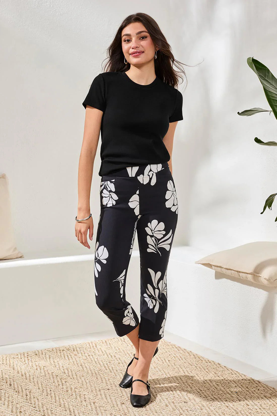 Tribal Bengaline Pull‑On Capris with Floral Motif - Style 30950-7163
