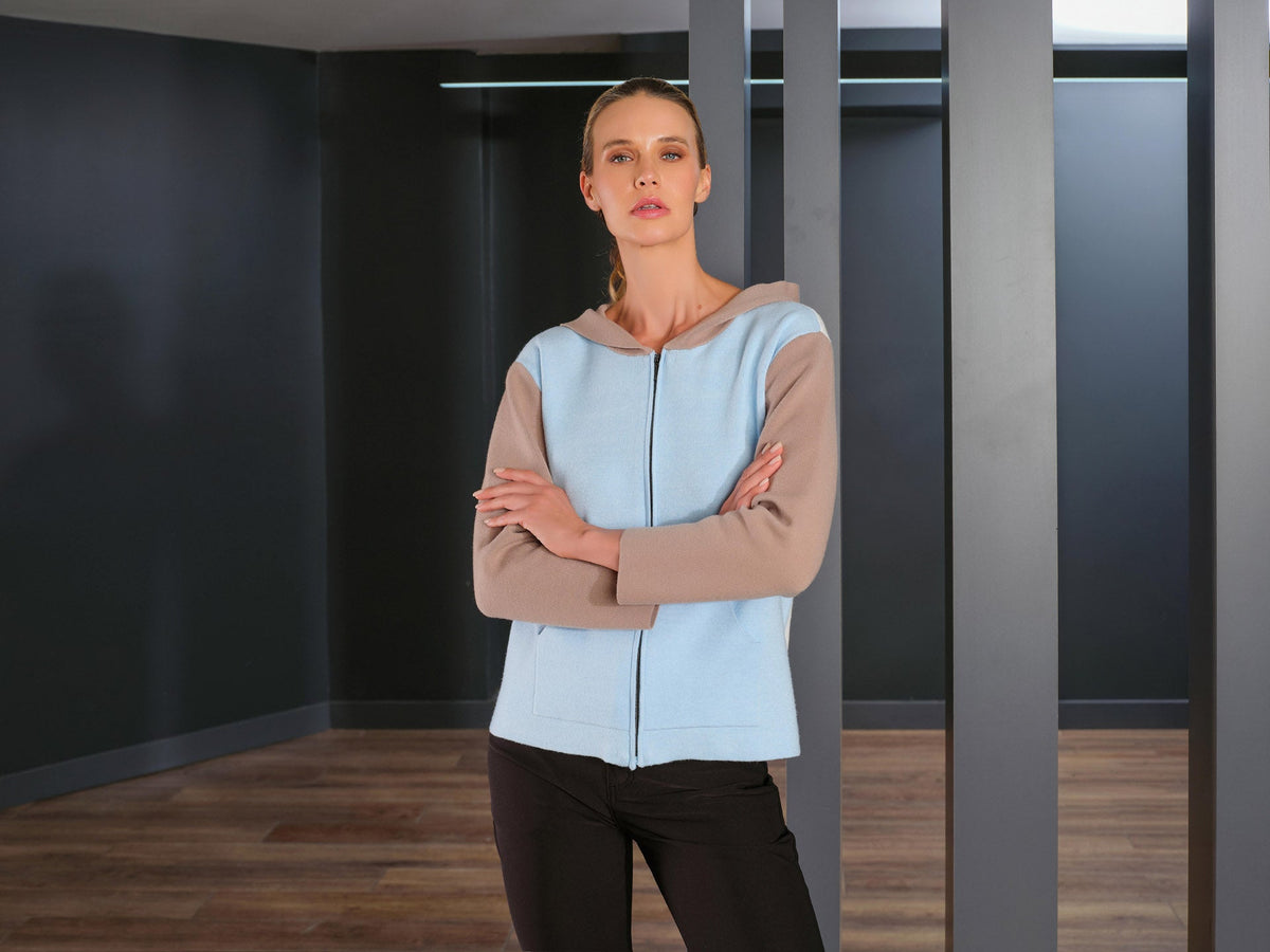 Dolcezza Full-Zip Hoodie With Front Pockets - Style 76303A